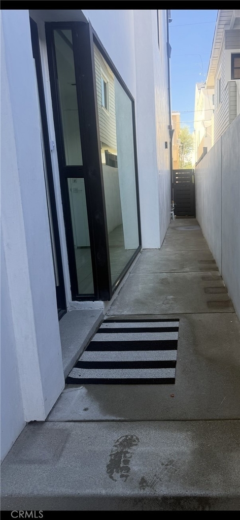 423 Orchid Ave - Photo 1