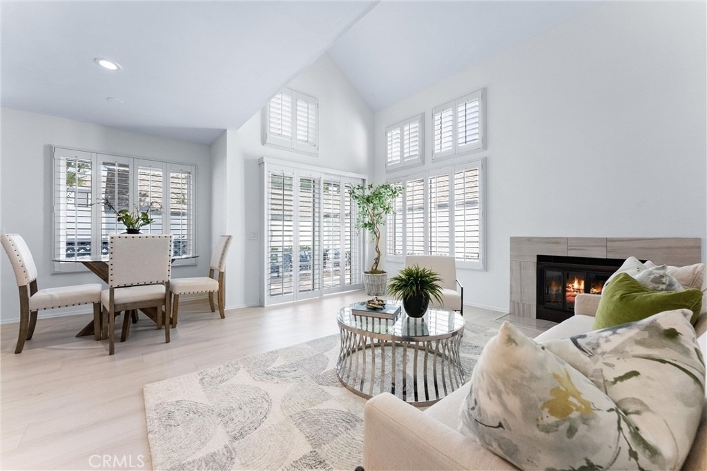 85 Briarglen - Photo 4