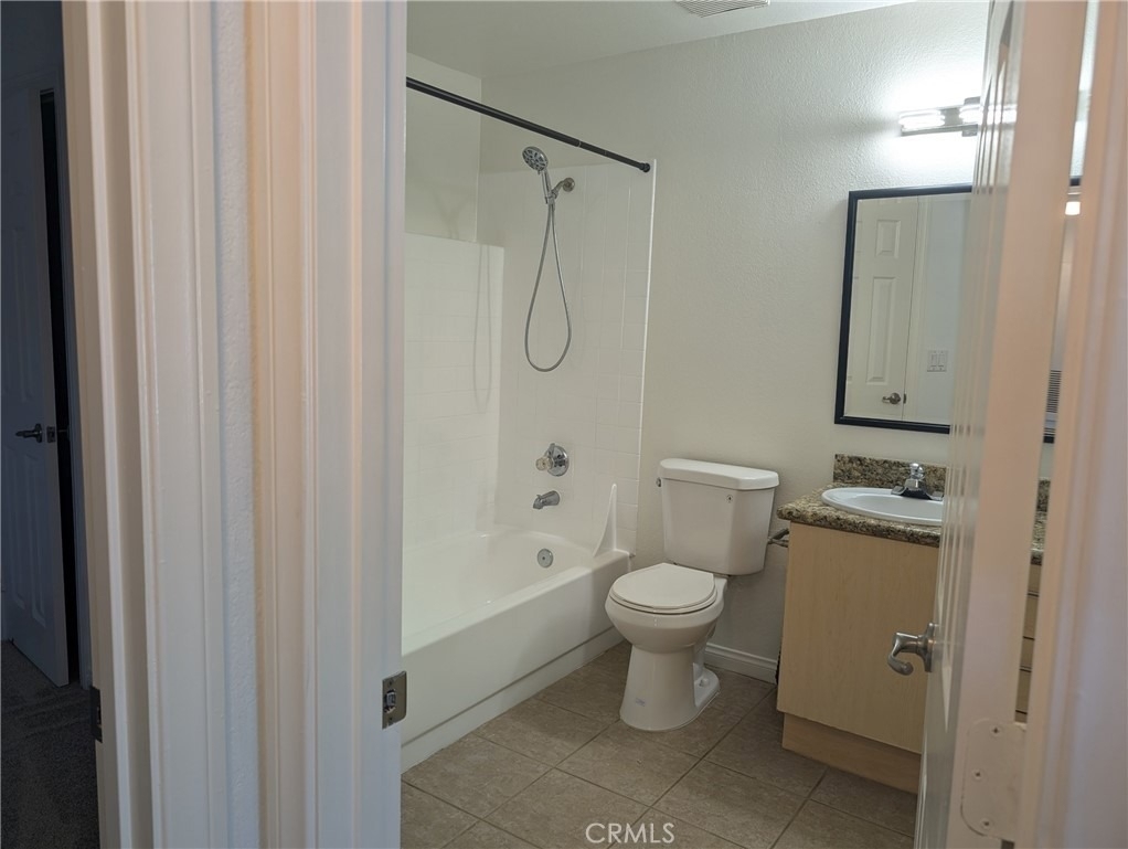2155 Highpointe Drive - Photo 7