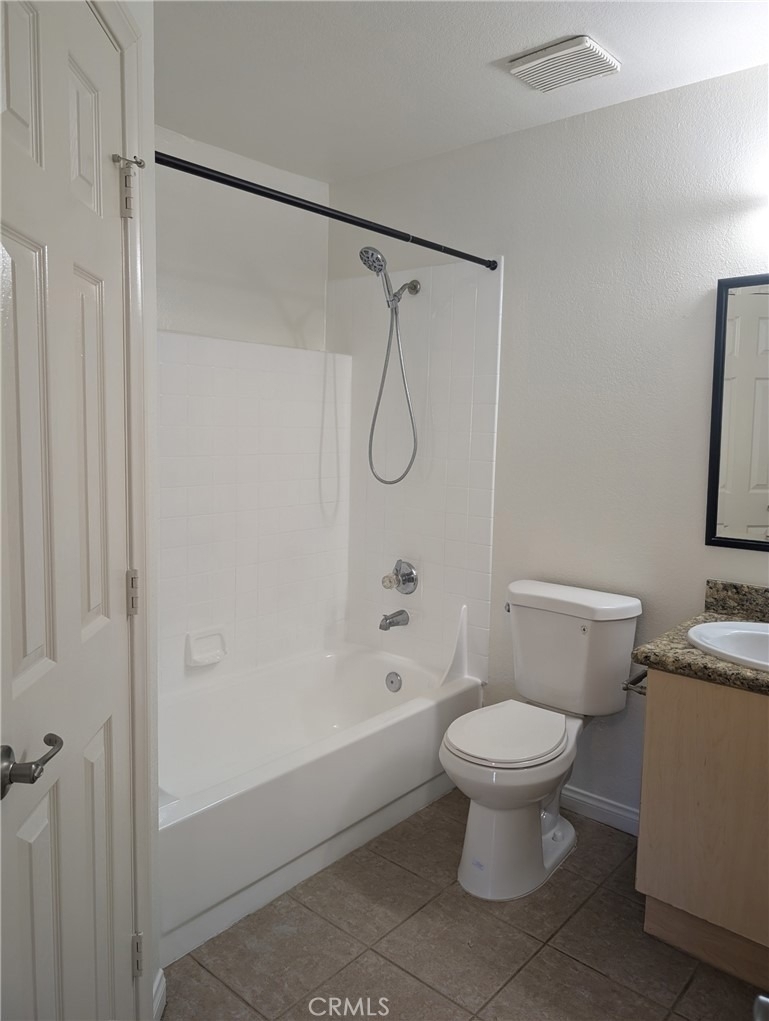 2155 Highpointe Drive - Photo 6