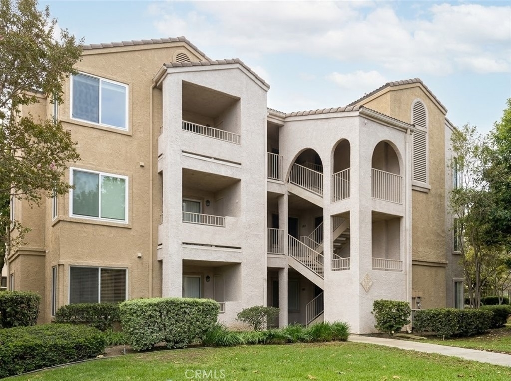 2380 Del Mar Way - Photo 0