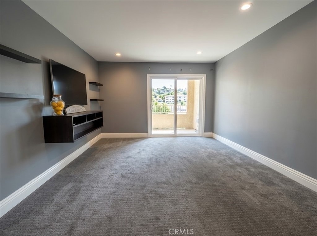 2380 Del Mar Way - Photo 7