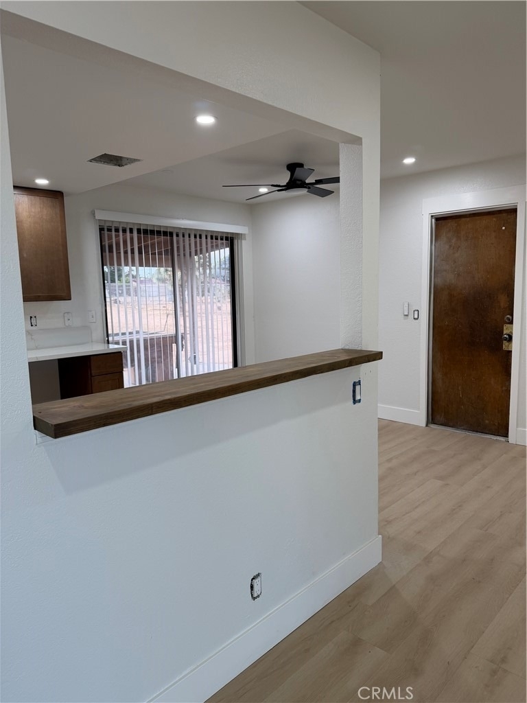 10612 Hawthorne Avenue - Photo 8