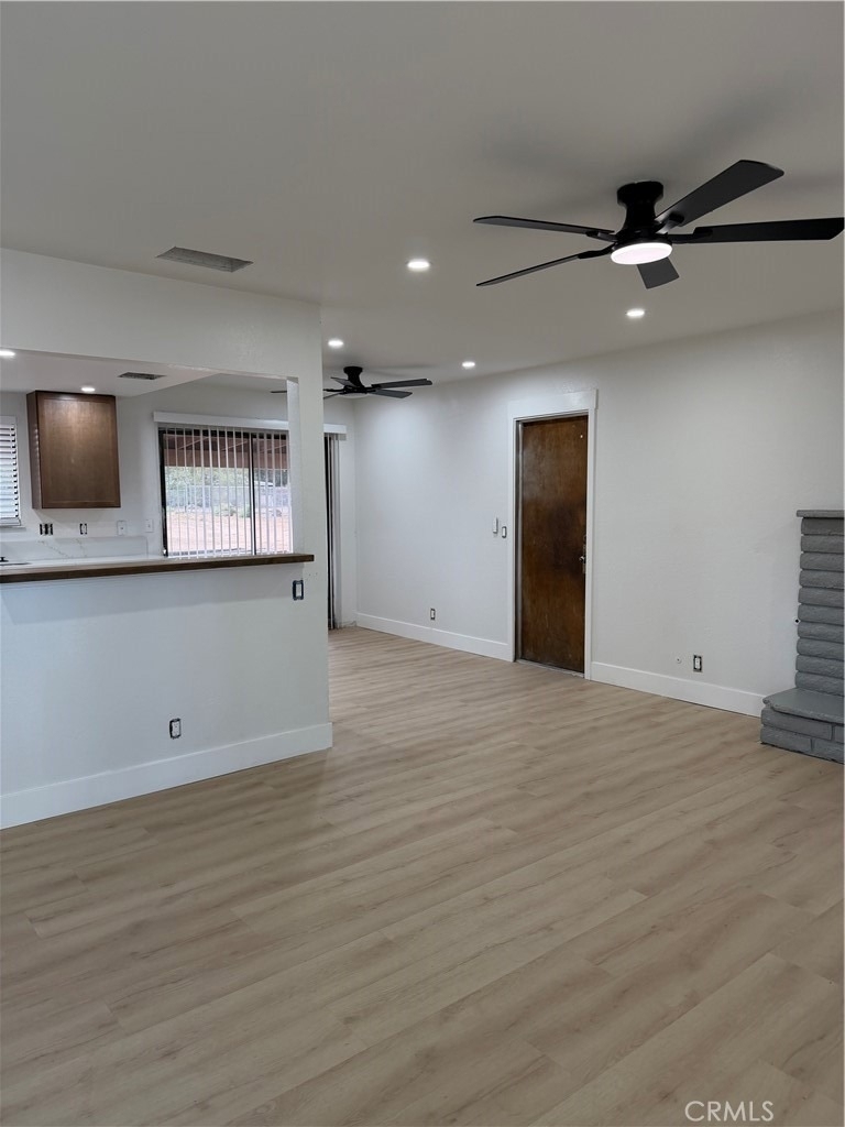 10612 Hawthorne Avenue - Photo 1