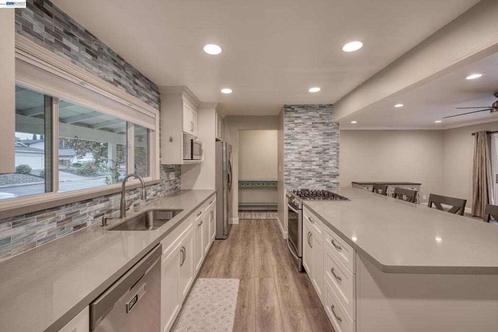 1531 Arkell Rd - Photo 9