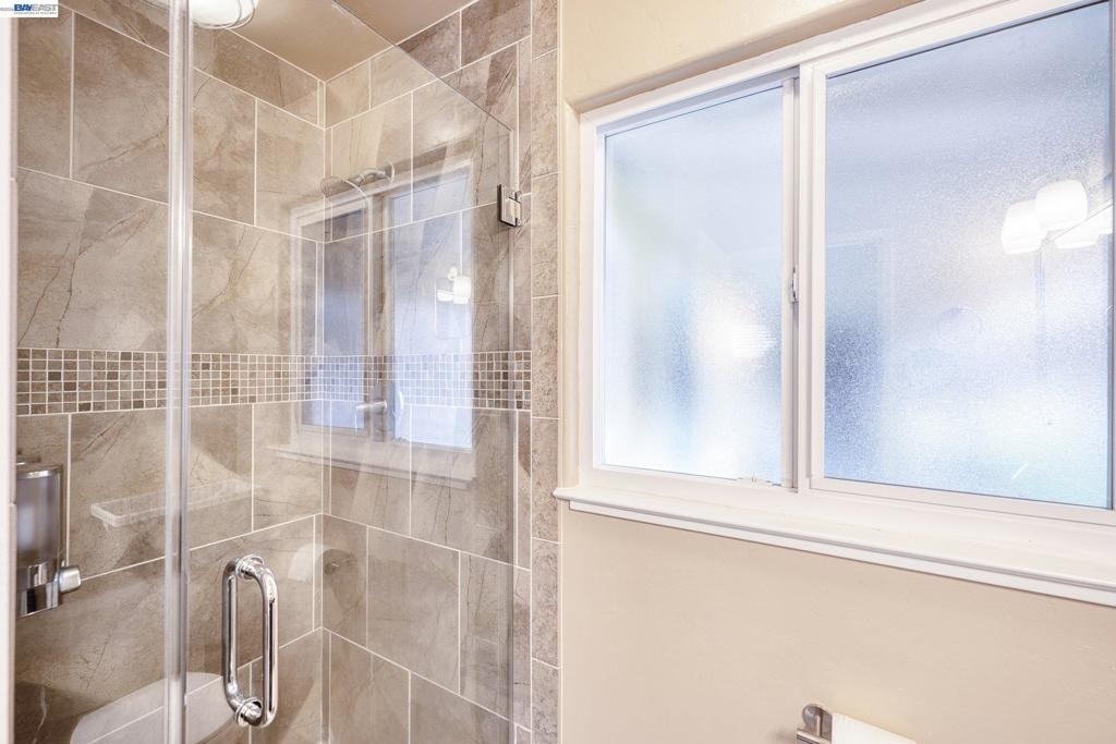 1531 Arkell Rd - Photo 27