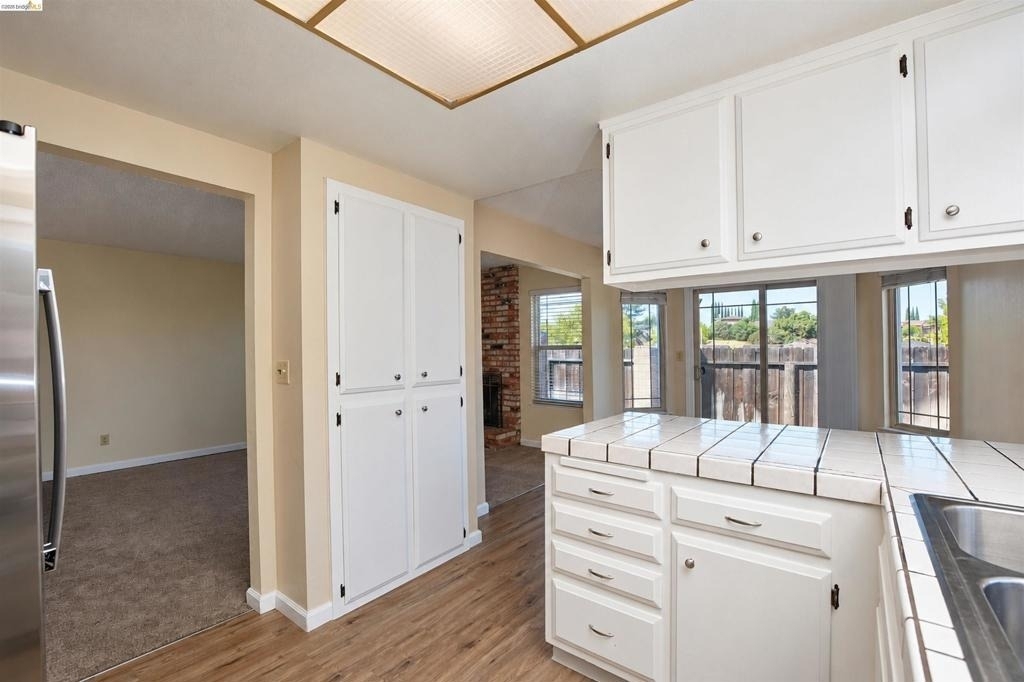 817 Basalt Way - Photo 9
