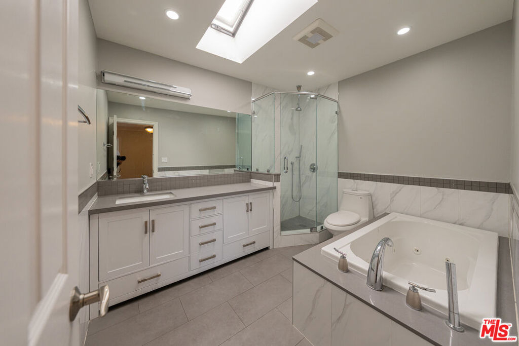 666 W Doran Street - Photo 14