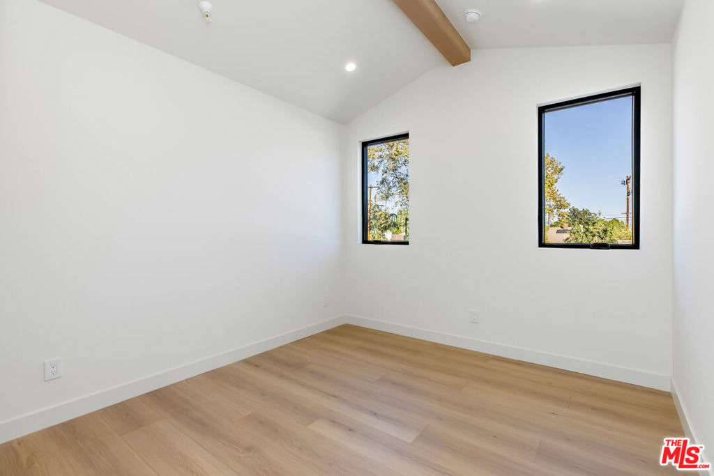 21114 Chase Street - Photo 19
