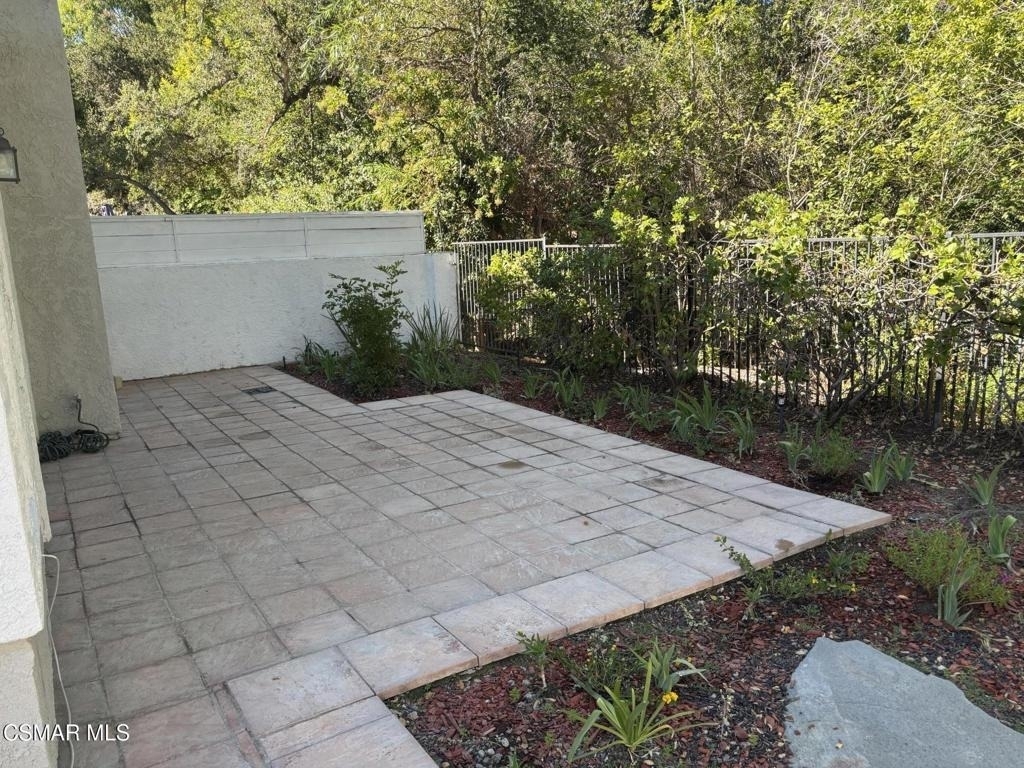 5645 Tanner Ridge Avenue - Photo 46