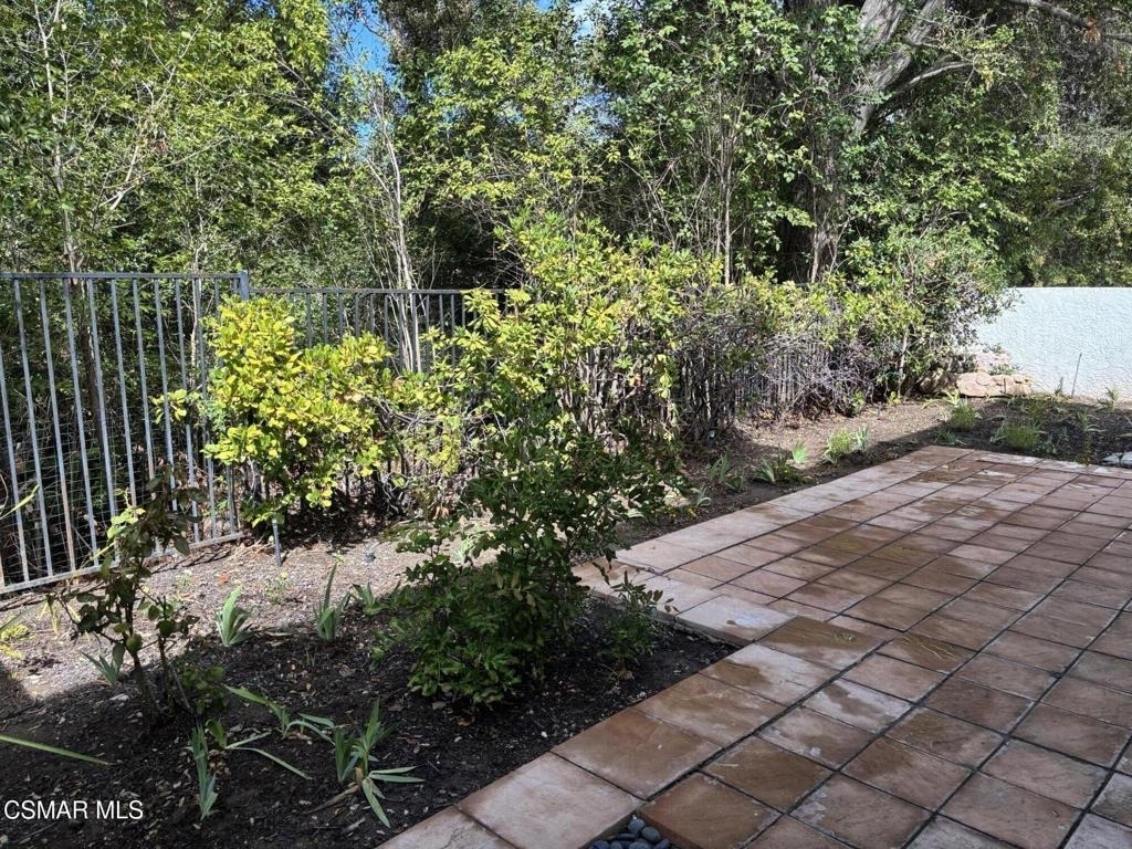 5645 Tanner Ridge Avenue - Photo 35