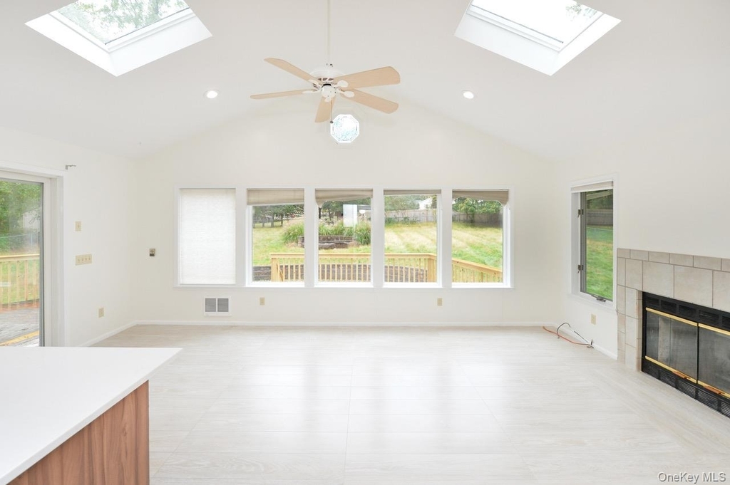 11 Castle Drive - Photo 7