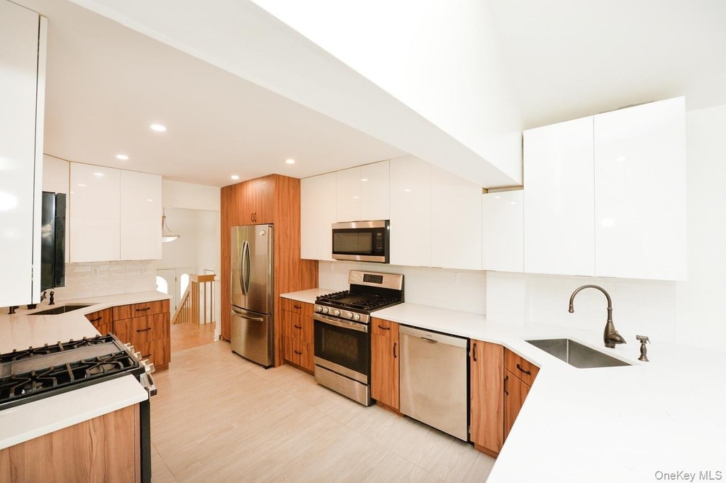 11 Castle Drive - Photo 0