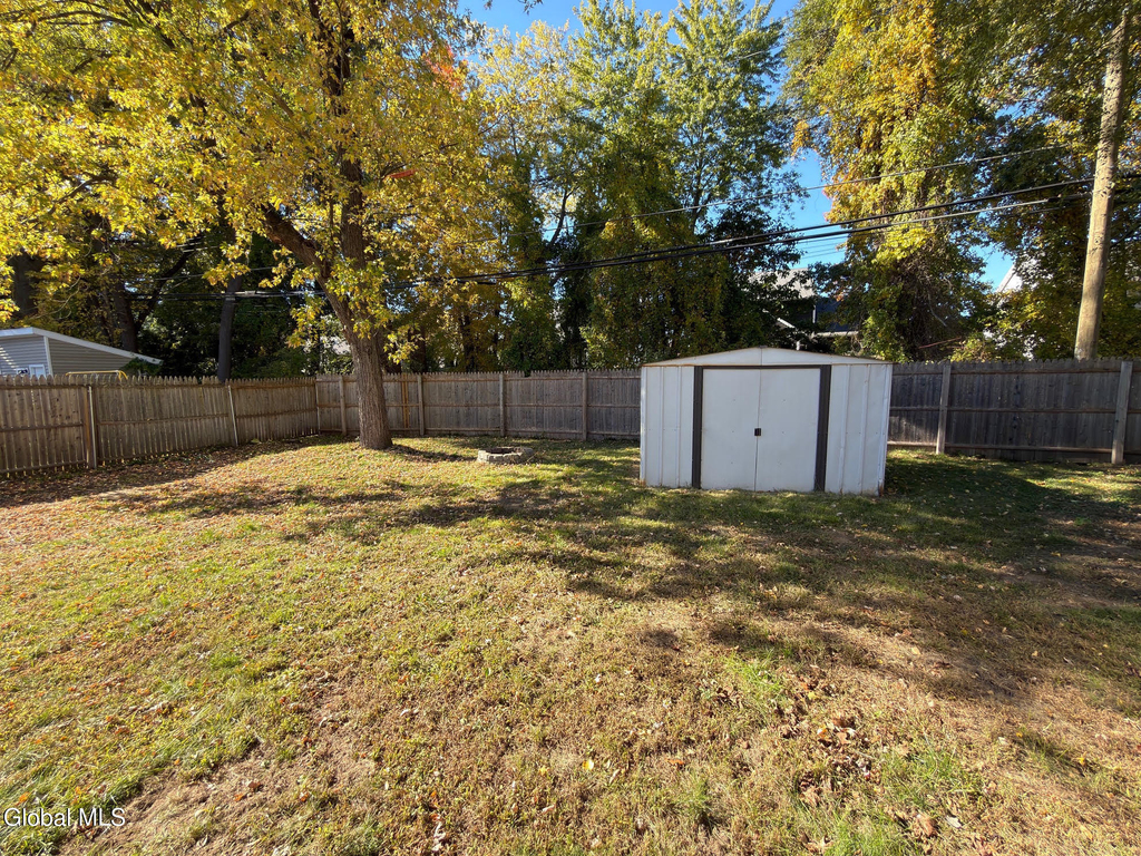 29 Sherwood Drive - Photo 23