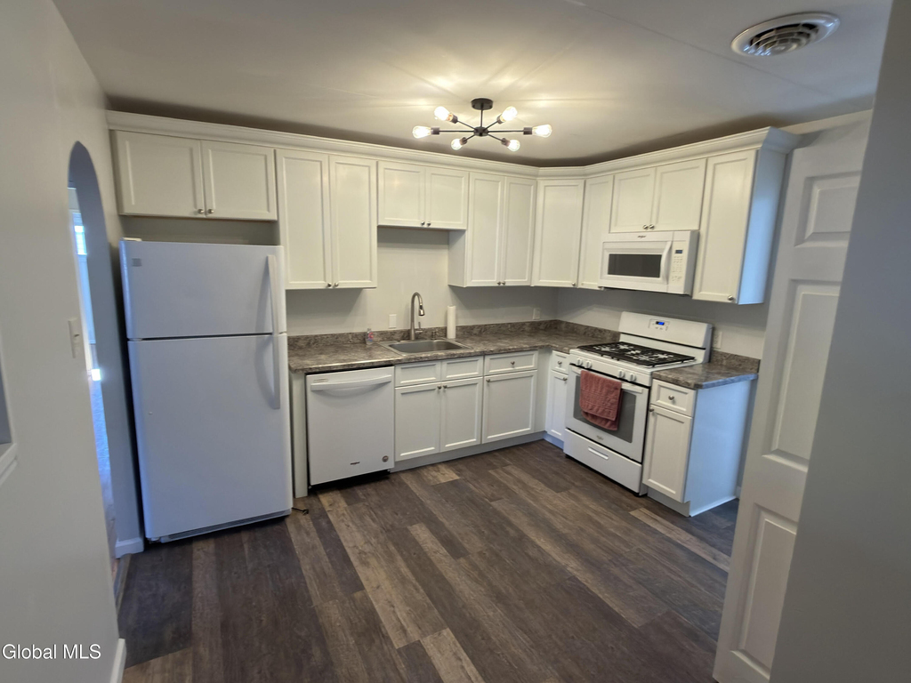 29 Sherwood Drive - Photo 7