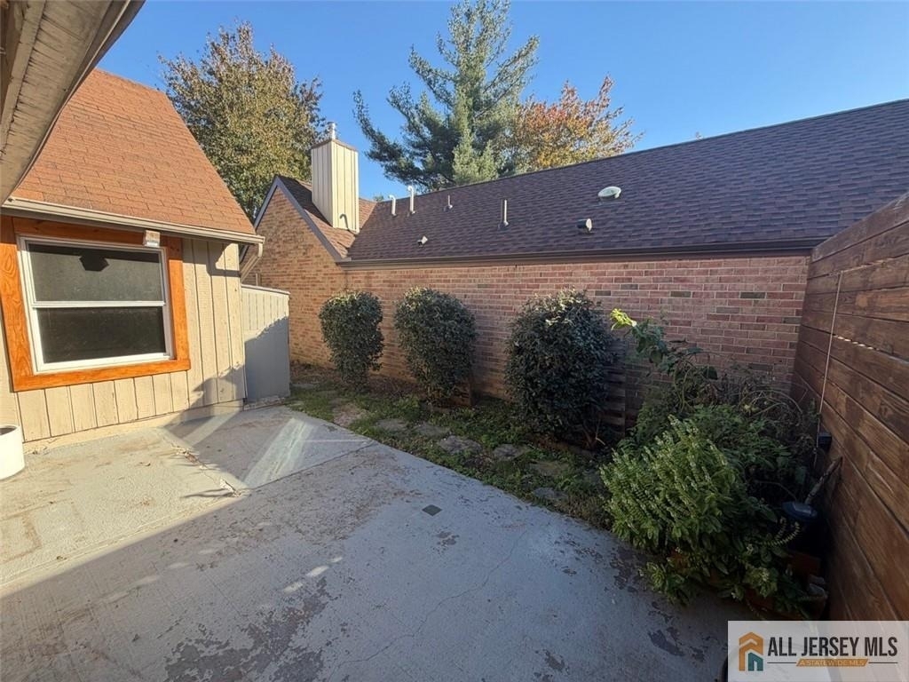 31 Ardsley Court - Photo 9