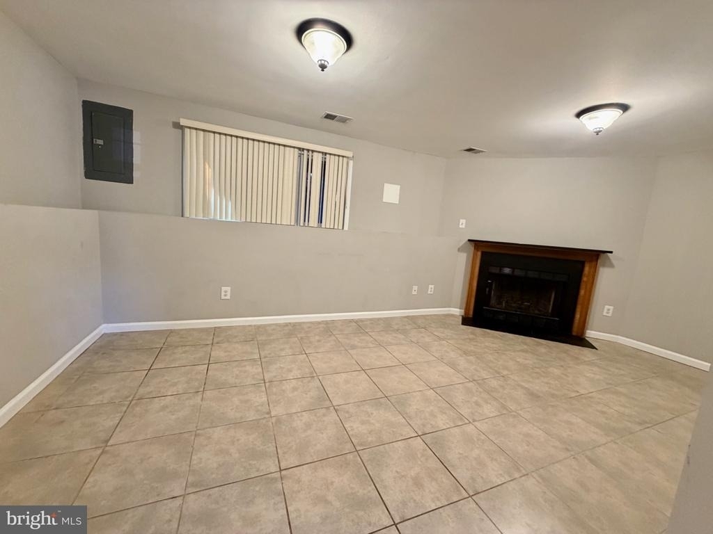 14904 Enterprise Lane - Photo 33