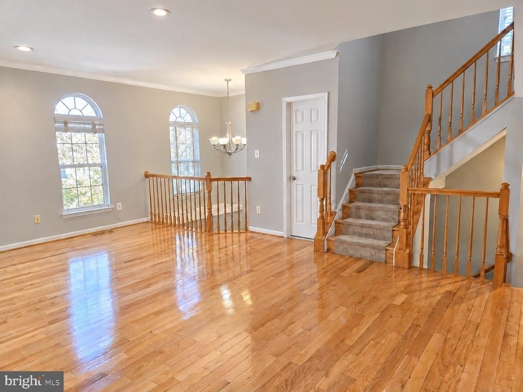 4714 Caronia Way - Photo 9