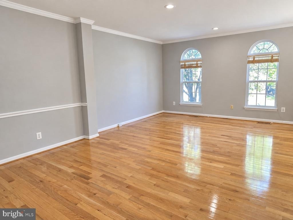 4714 Caronia Way - Photo 11