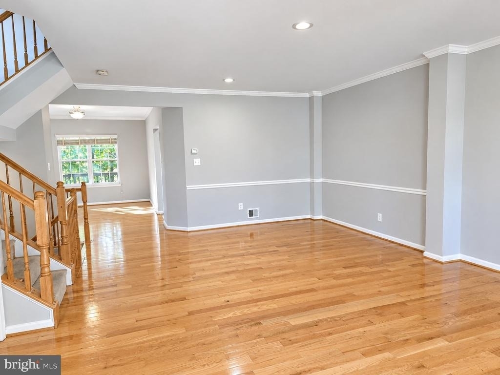 4714 Caronia Way - Photo 10