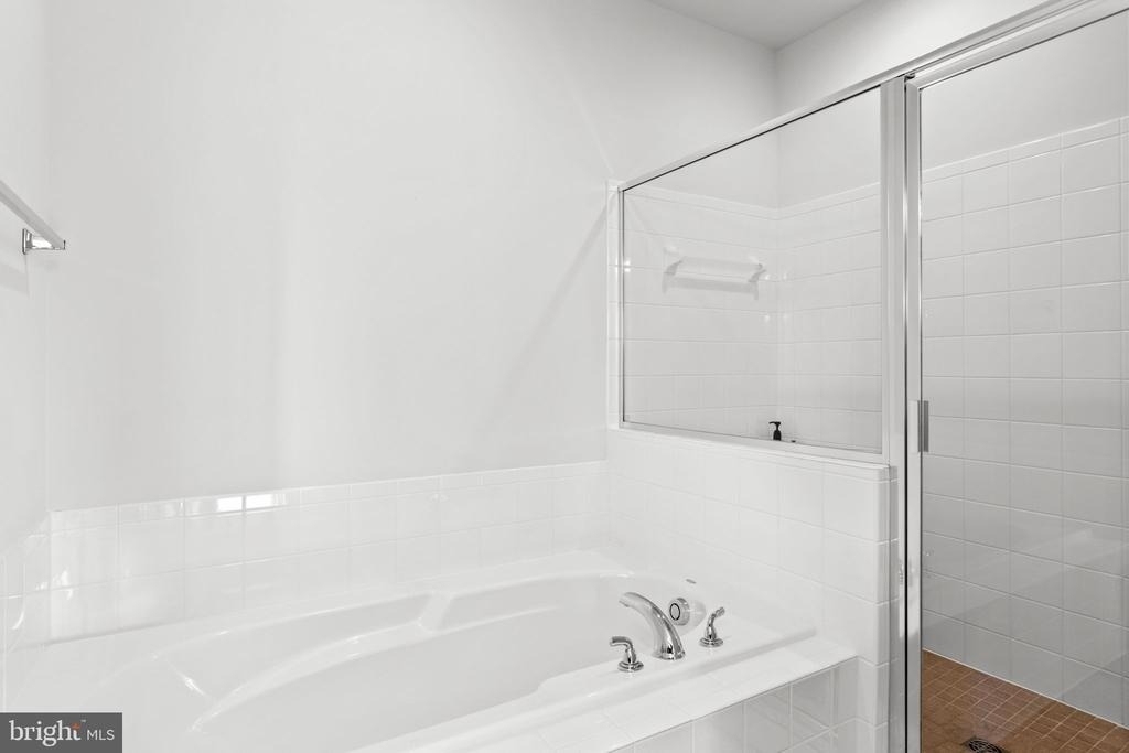 131 Jewel Box Drive - Photo 5