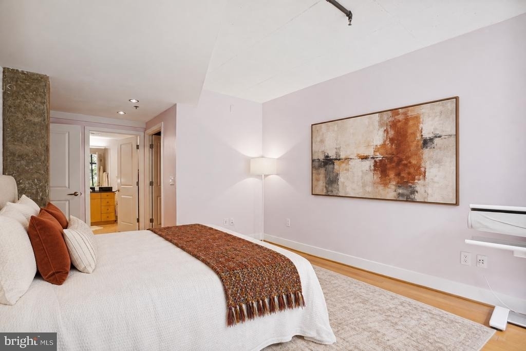520 John Carlyle Street - Photo 20