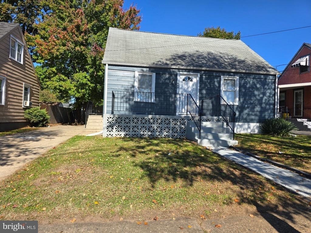 608 Parkinson Avenue - Photo 19