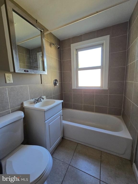 608 Parkinson Avenue - Photo 13