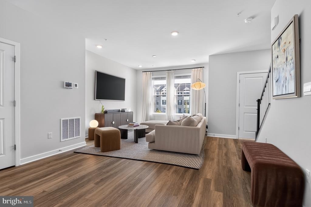 7425 Calm Retreat Boulevard - Photo 14
