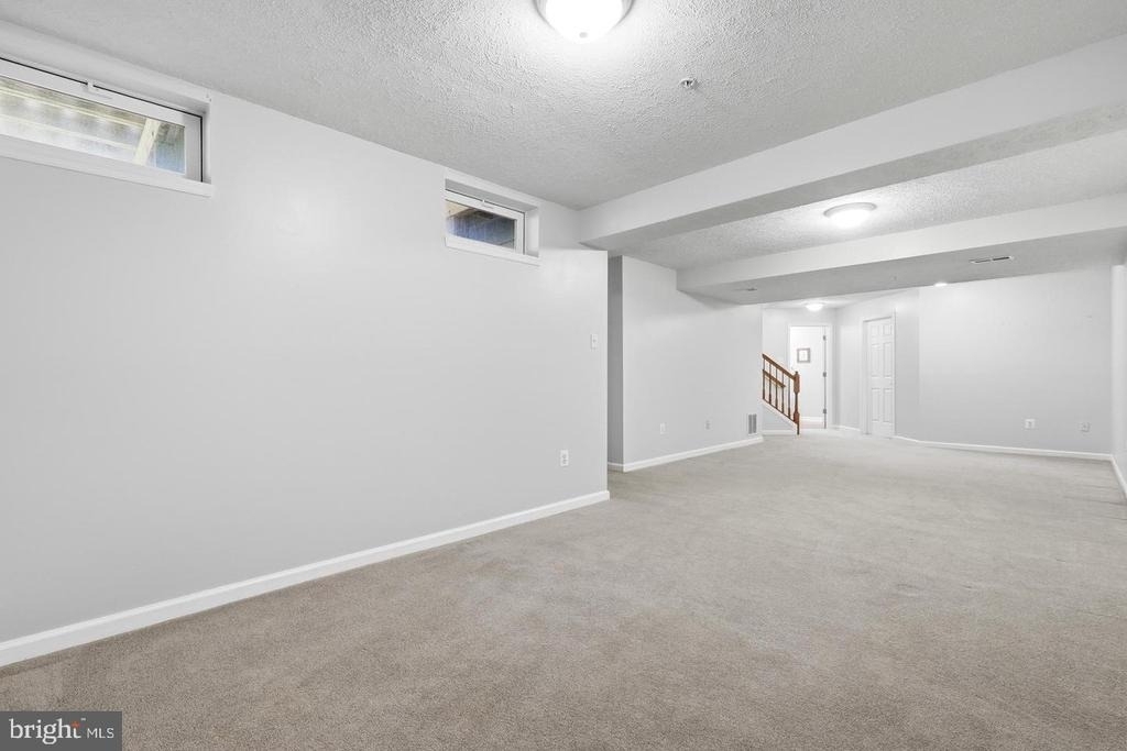 3163 Freestone Court - Photo 35