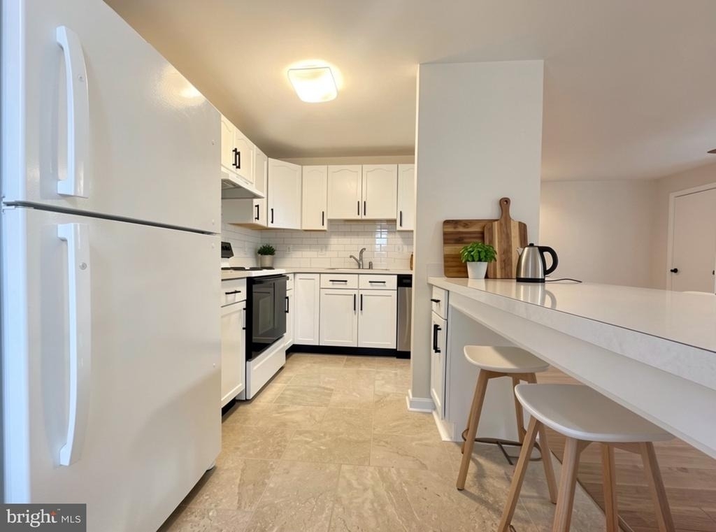 2104 Whitehall Road - Photo 1