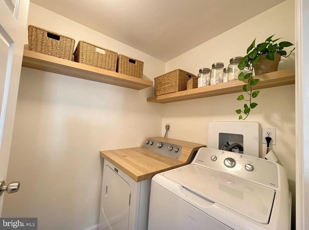 2104 Whitehall Road - Photo 7