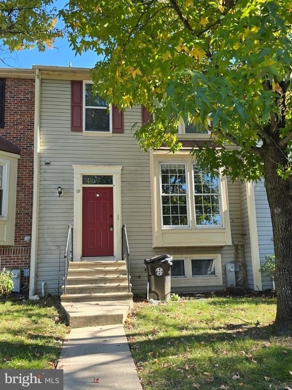 19 Rocky Brook Court - Photo 0