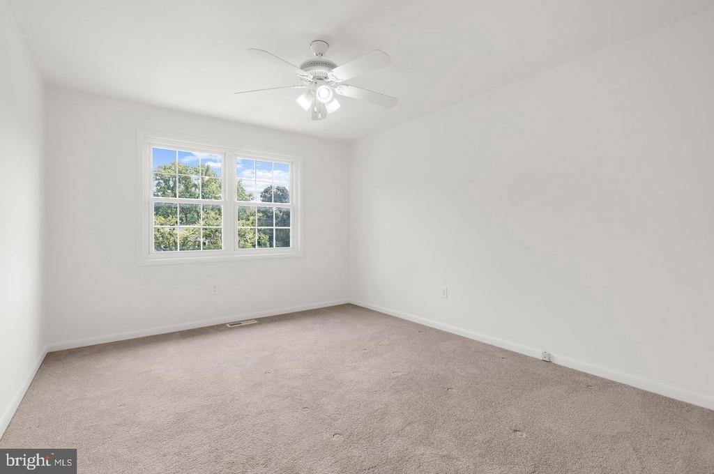 402 S Cherry Grove Avenue - Photo 31