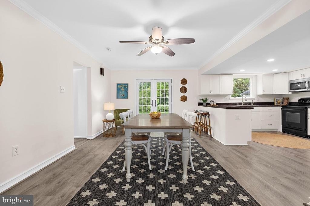 402 S Cherry Grove Avenue - Photo 6