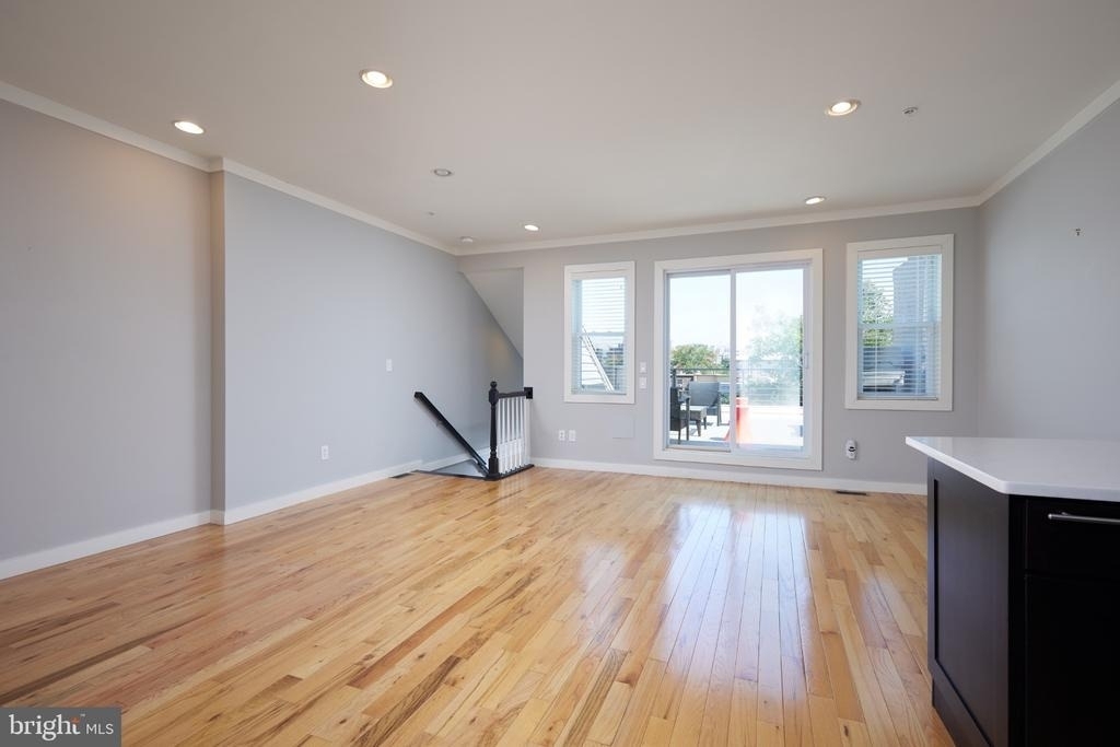 1326 Riggs Street Nw - Photo 6