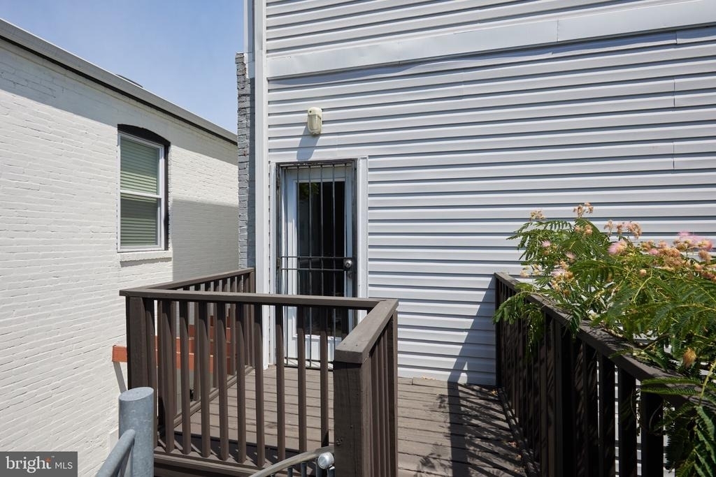 1326 Riggs Street Nw - Photo 21