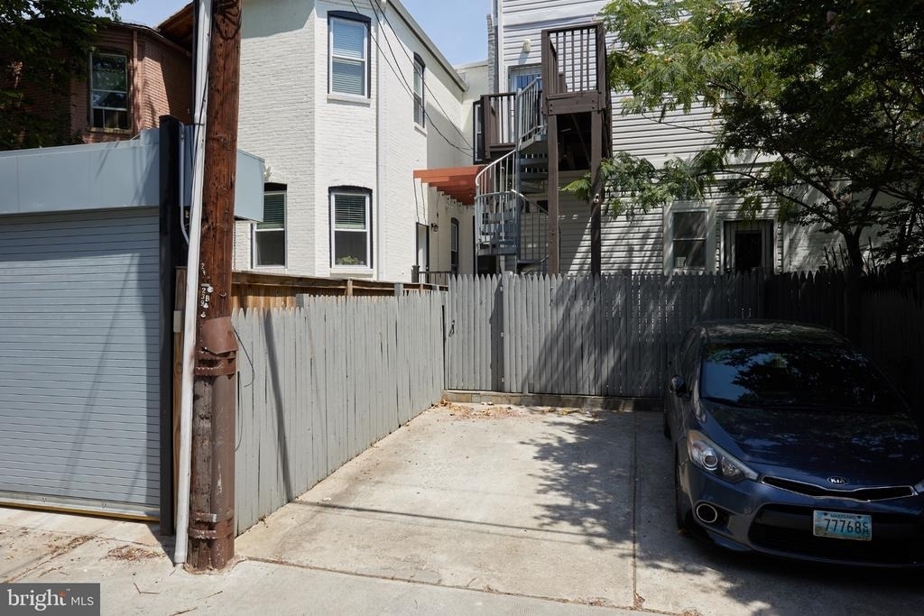 1326 Riggs Street Nw - Photo 22