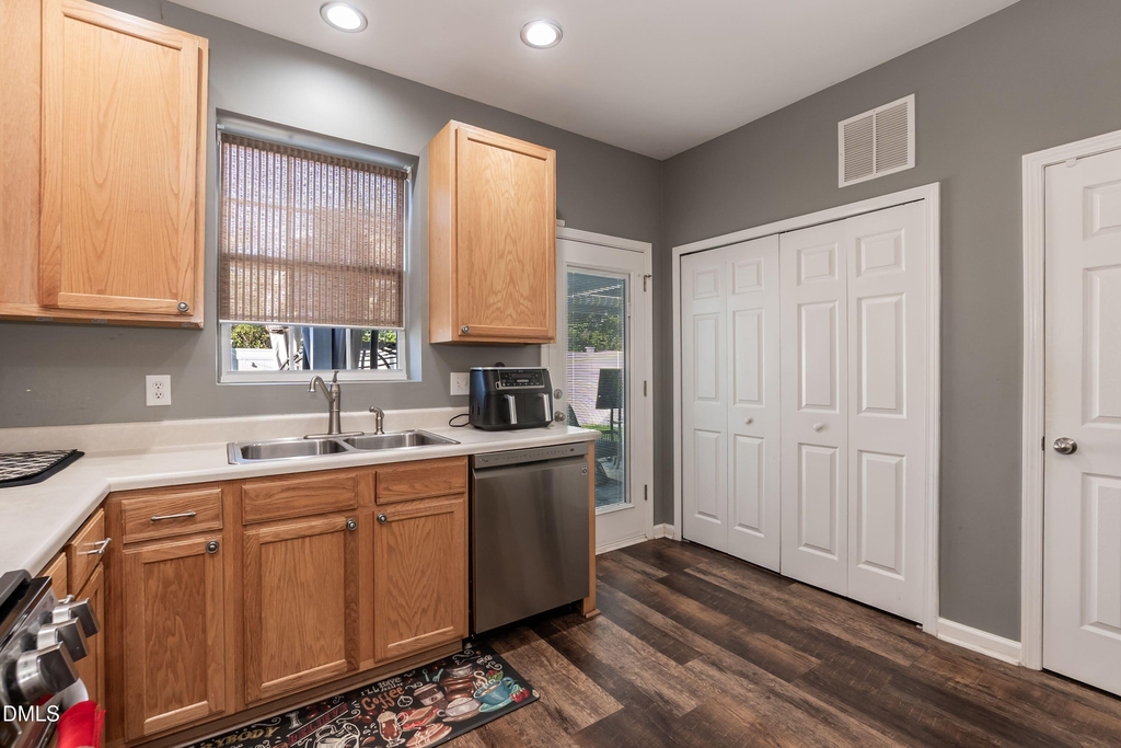 525 Writers Way - Photo 13