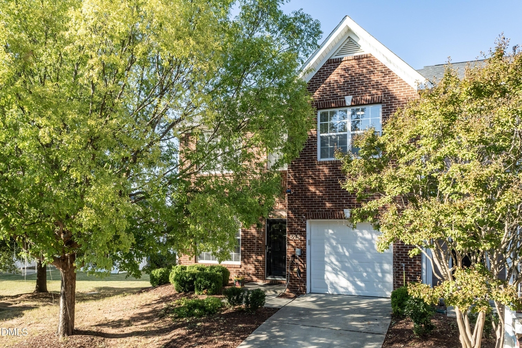 525 Writers Way - Photo 1