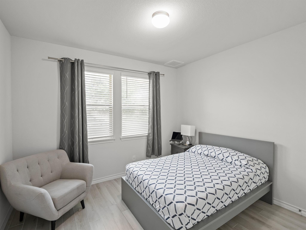 353 Capstone Rd - Photo 10