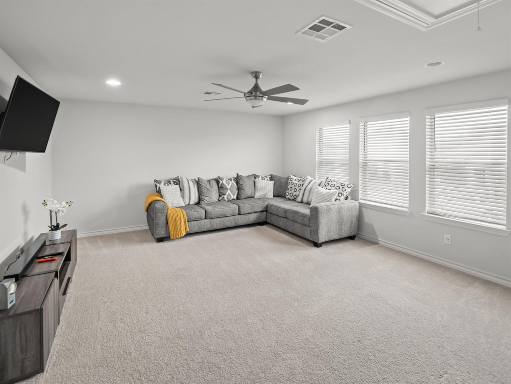 353 Capstone Rd - Photo 18