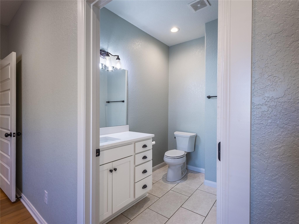 102 Elmwood Dr - Photo 5