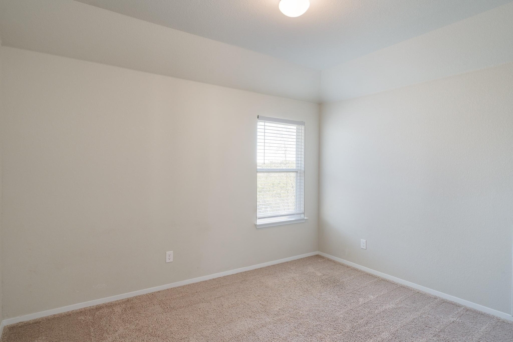 236 Blue Agate Ct - Photo 15