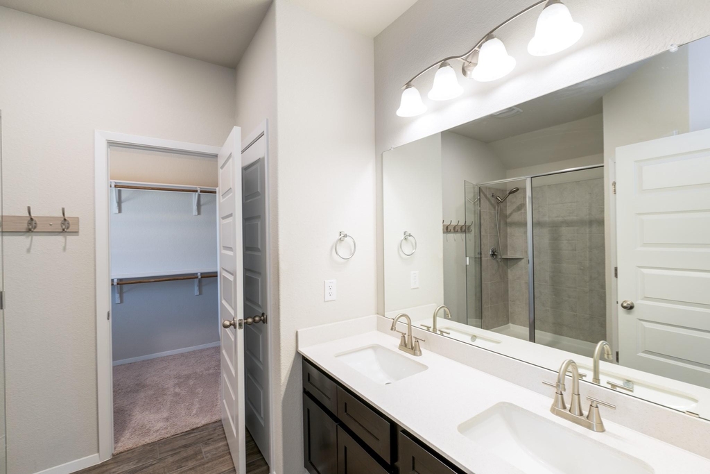 236 Blue Agate Ct - Photo 12