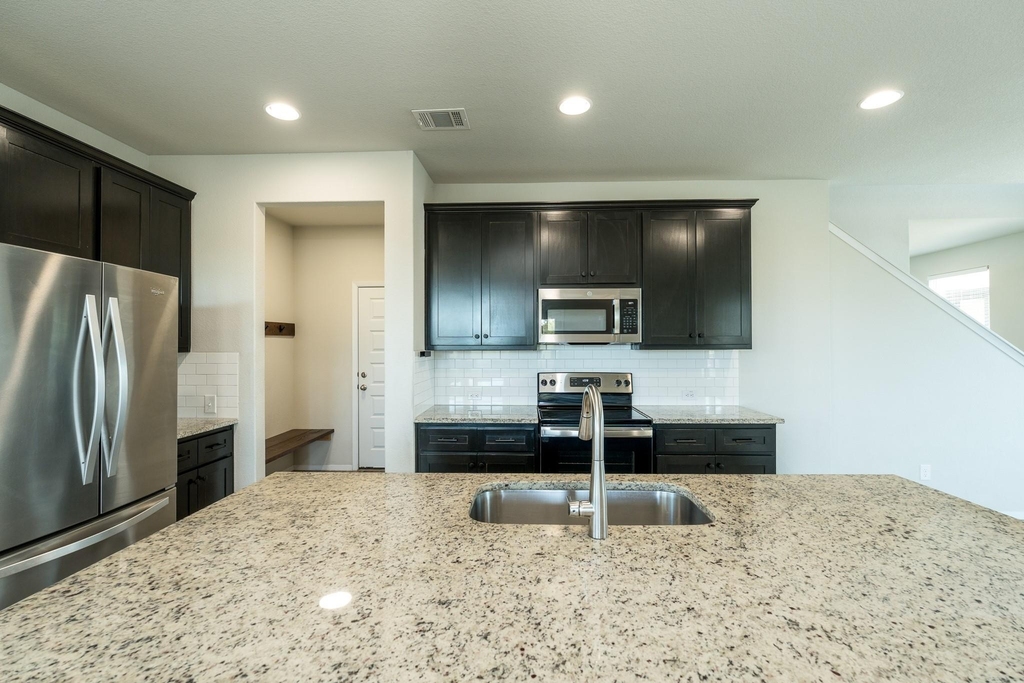 236 Blue Agate Ct - Photo 7