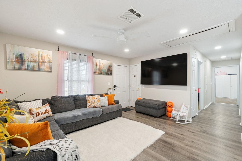 309 E Parsons St - Photo 11