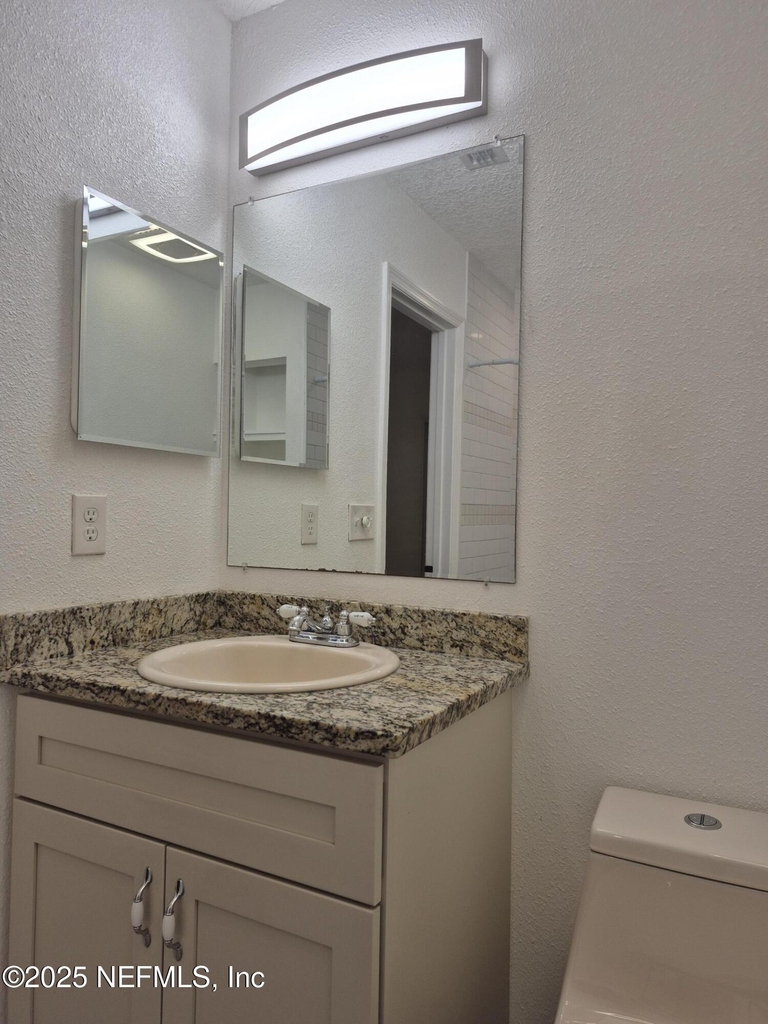 85 Debarry Avenue - Photo 14