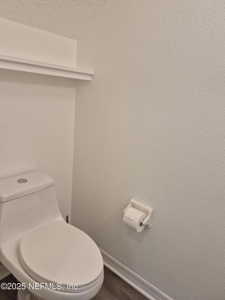 85 Debarry Avenue - Photo 28