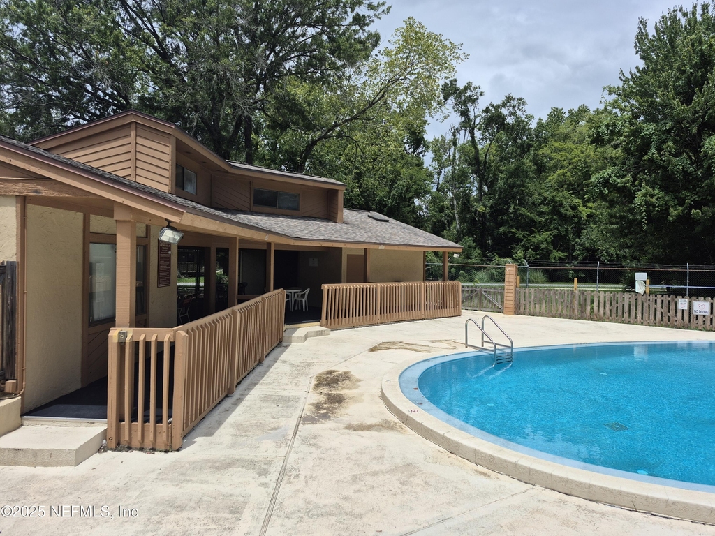 85 Debarry Avenue - Photo 30